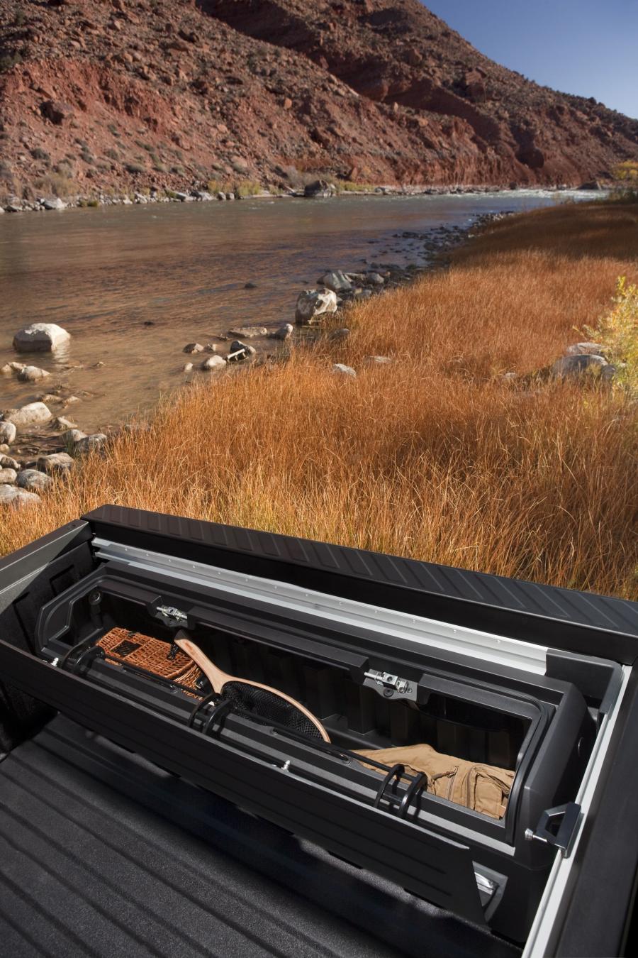 Багажник Hummer H3T Sportsman Concept 2009 года  (фото 2 из 4)
